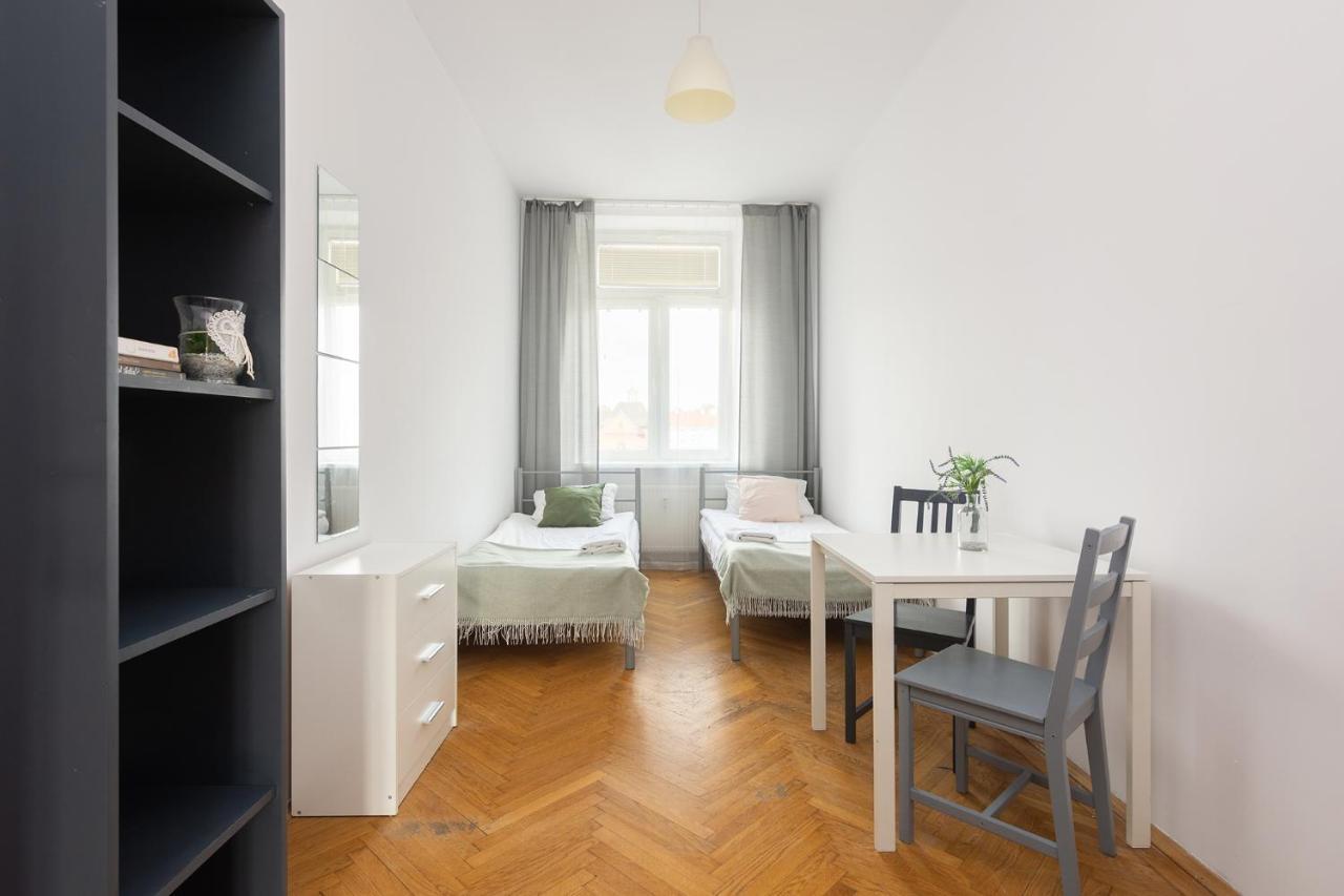 Rooms Nearto Main Square Krakkó Kültér fotó