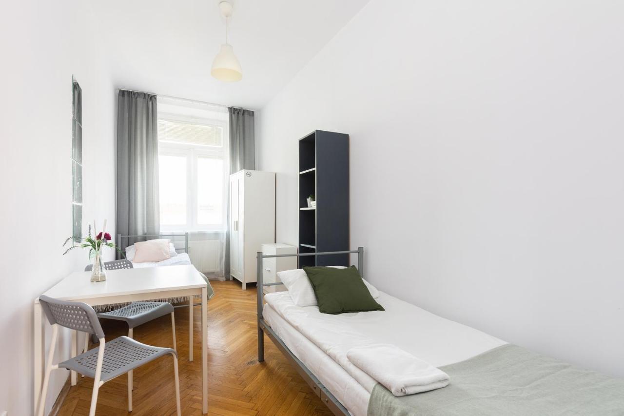 Rooms Nearto Main Square Krakkó Kültér fotó